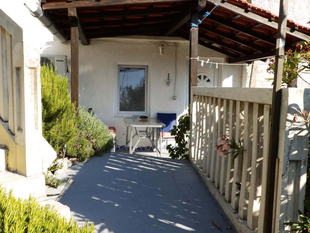 Drescher Apartments Murter Exterior foto